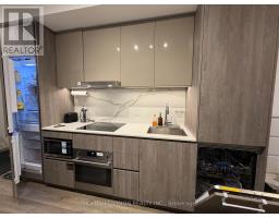 3207 - 8 Interchange Way, Vaughan, ON L4K0R2 Photo 9