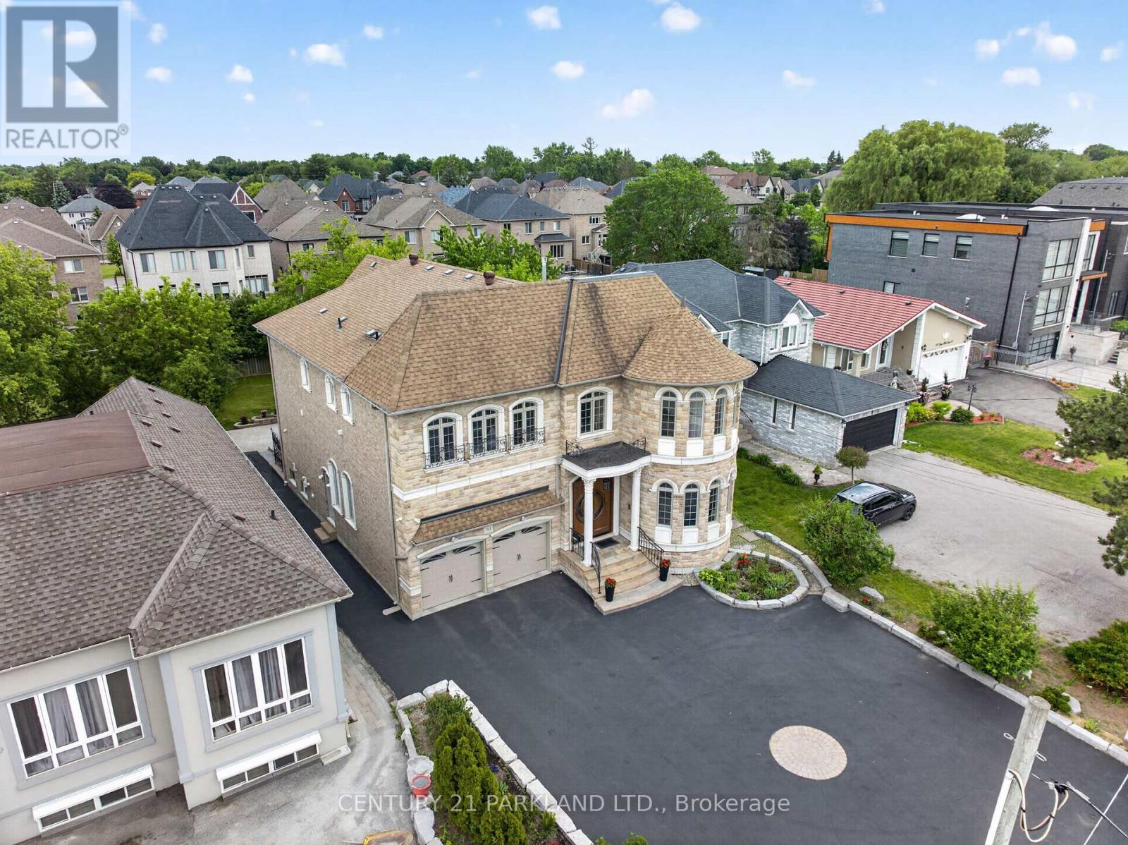 101 ELGIN MILLS ROAD W - Image 36