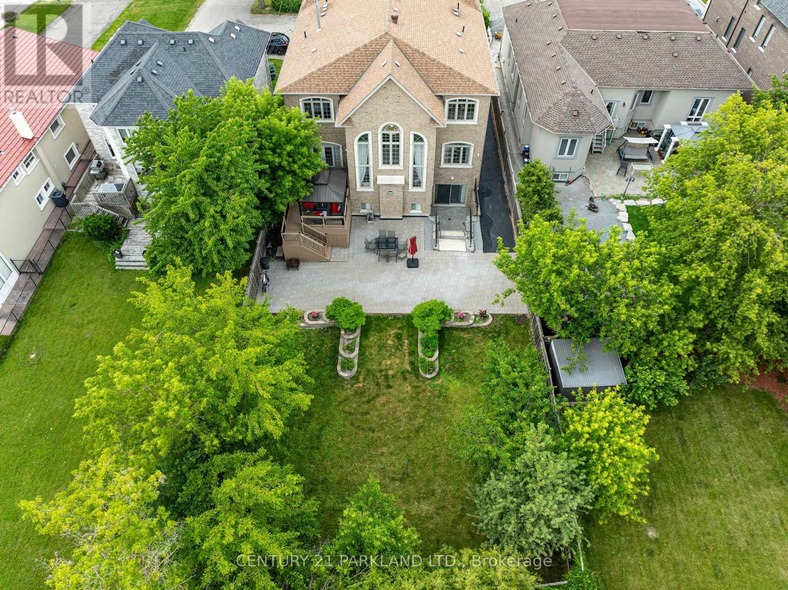 101 ELGIN MILLS ROAD W - Image 43