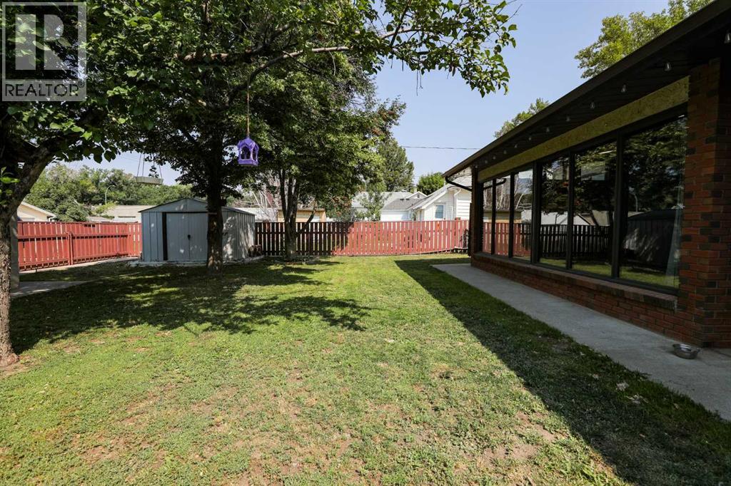 732 12B Street N - Image 26