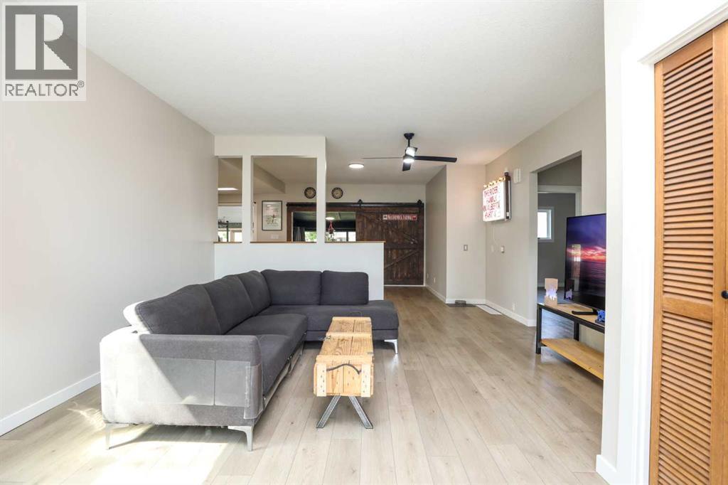 732 12B Street N - Image 5