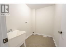 108 Golden Springs Drive, Brampton, ON L7A4N7 Photo 32