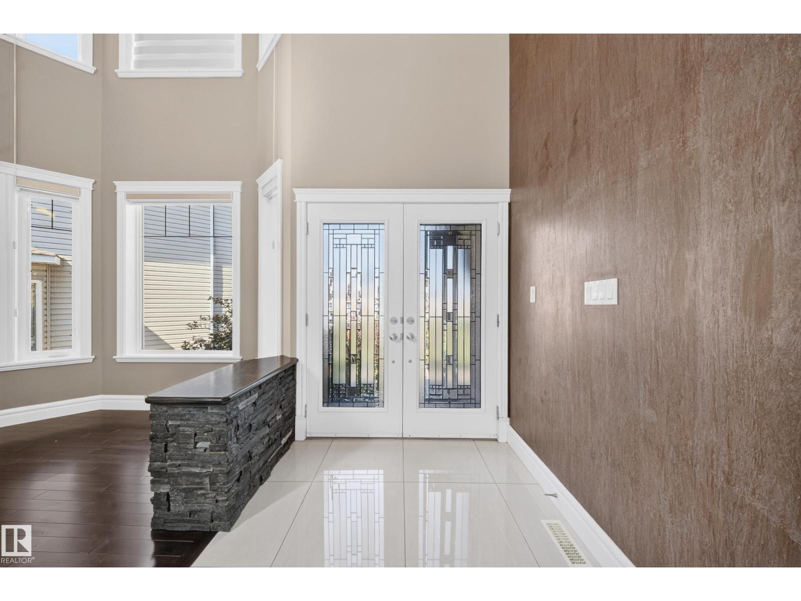 7103 168 AV NW - 3