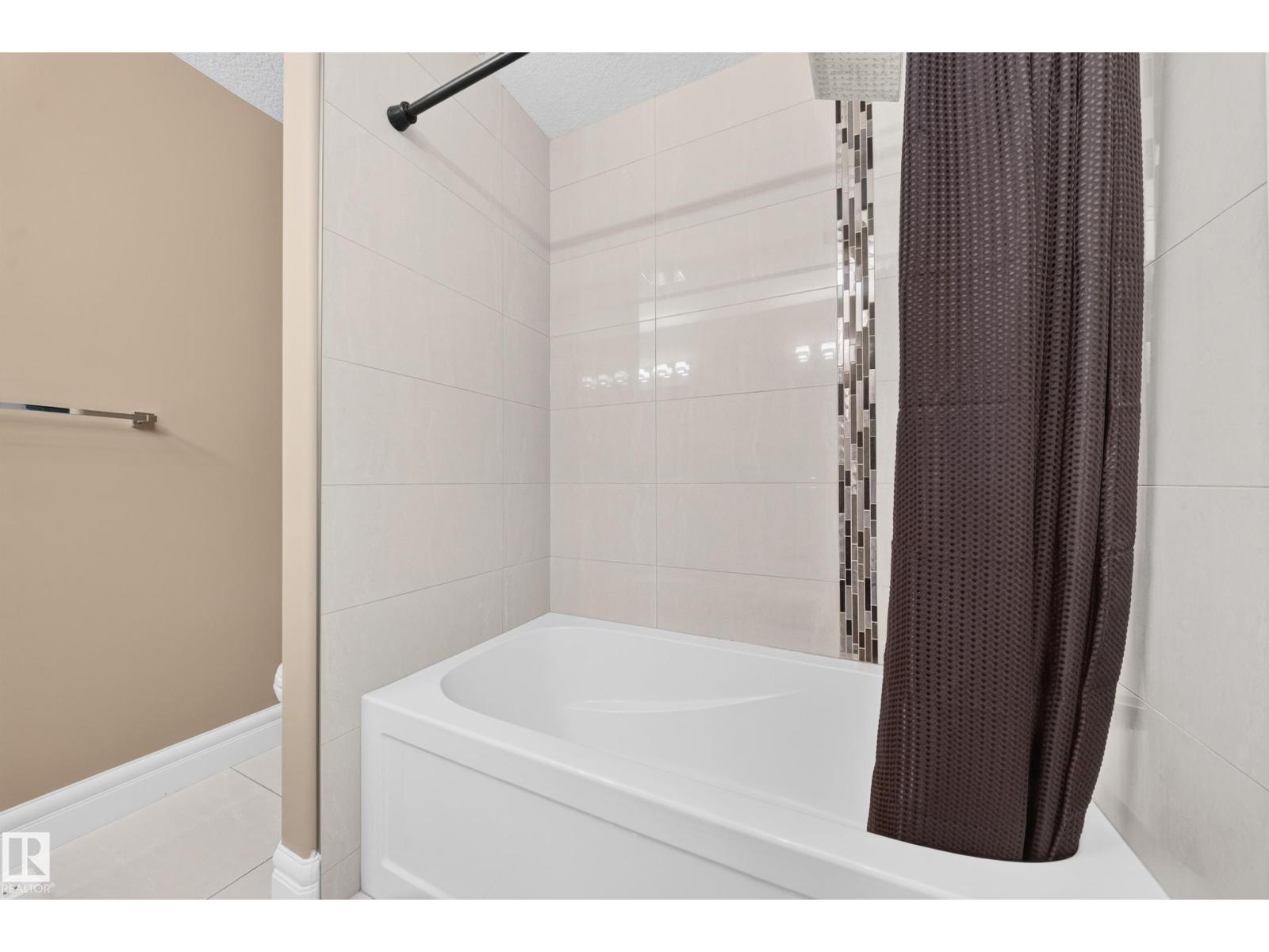 7103 168 AV NW - Image 46