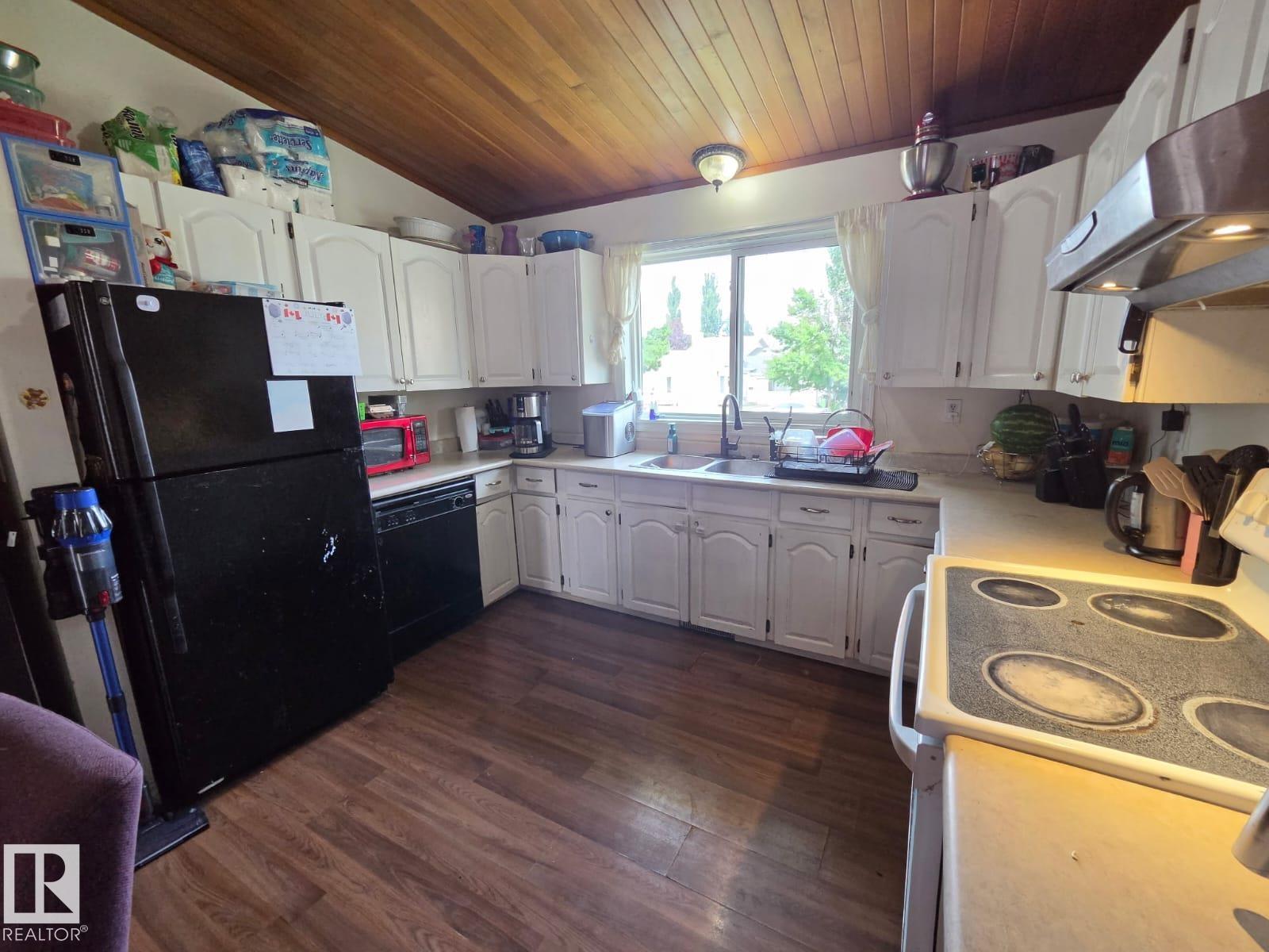 3511 28 AV NW - Image 6