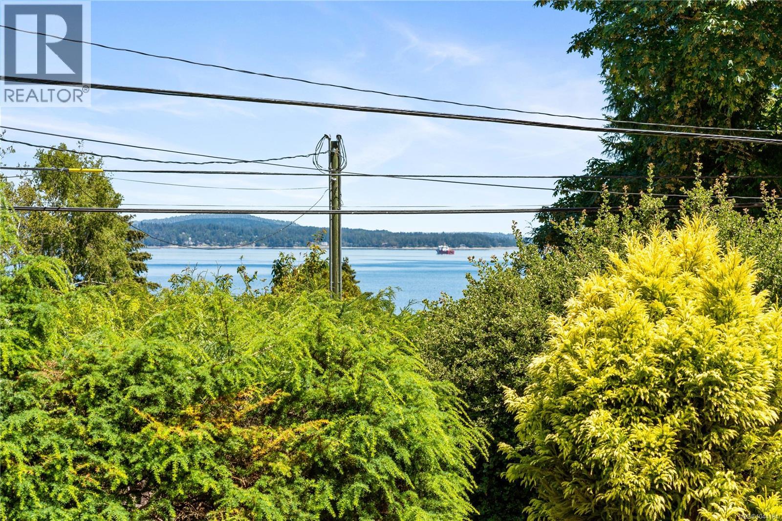 2618 Mill Bay Rd, Mill Bay