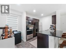 4pc Bathroom - 2201, 1317 27 Street Se, Calgary, AB T2A4Y5 Photo 7