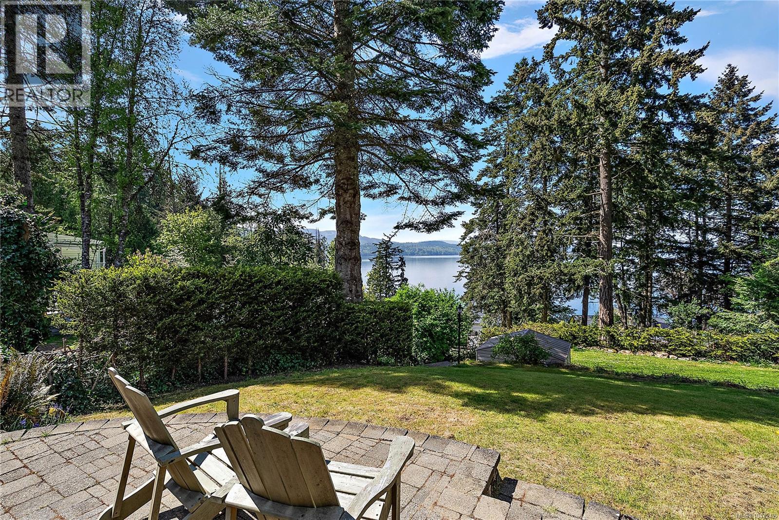 600 Seacliffe Rd, North Saanich