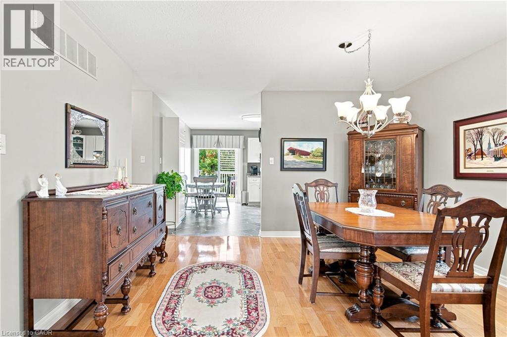 32 BREWSTER Way - Image 7