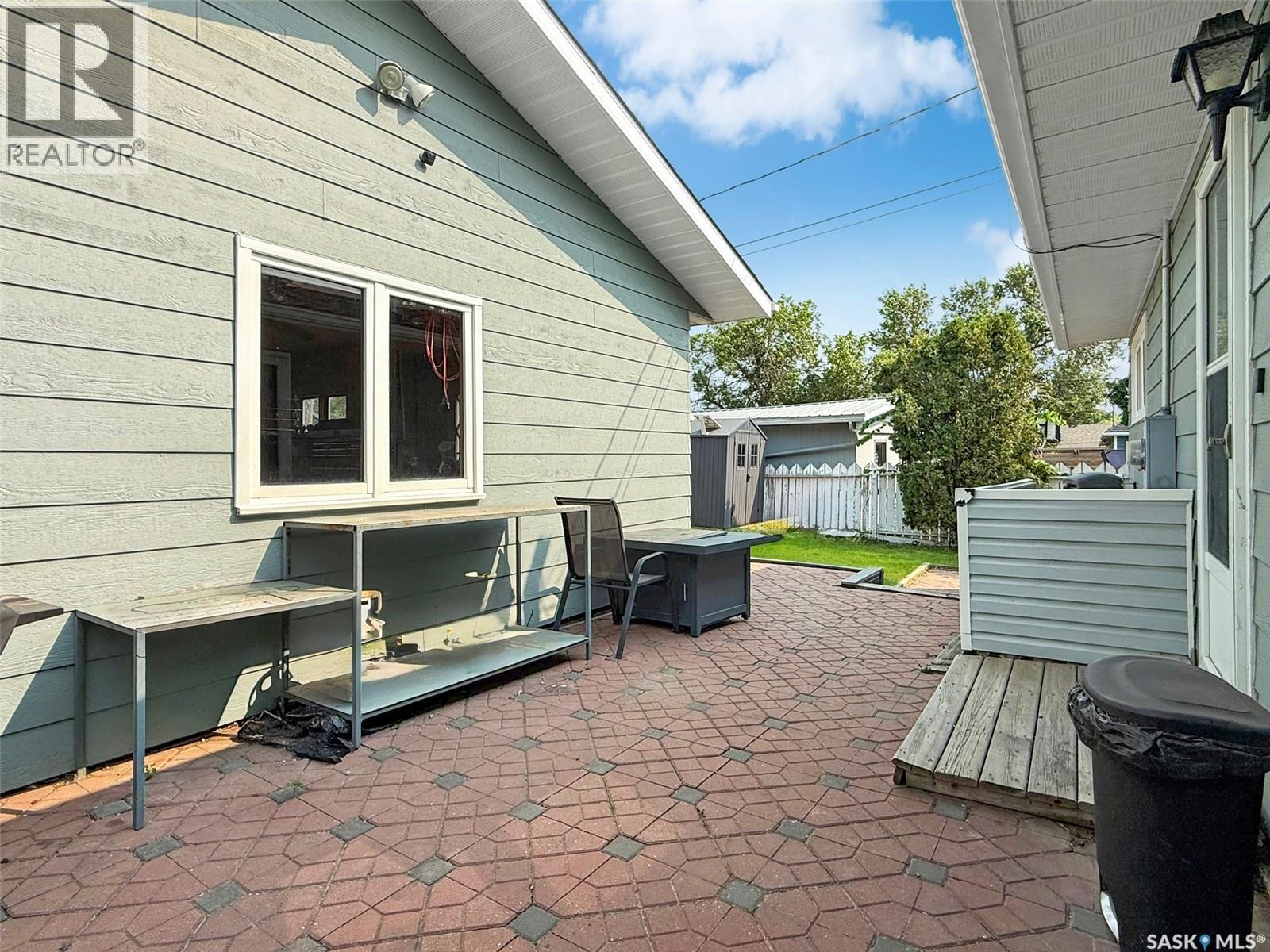 445 4th AVENUE NW - 23