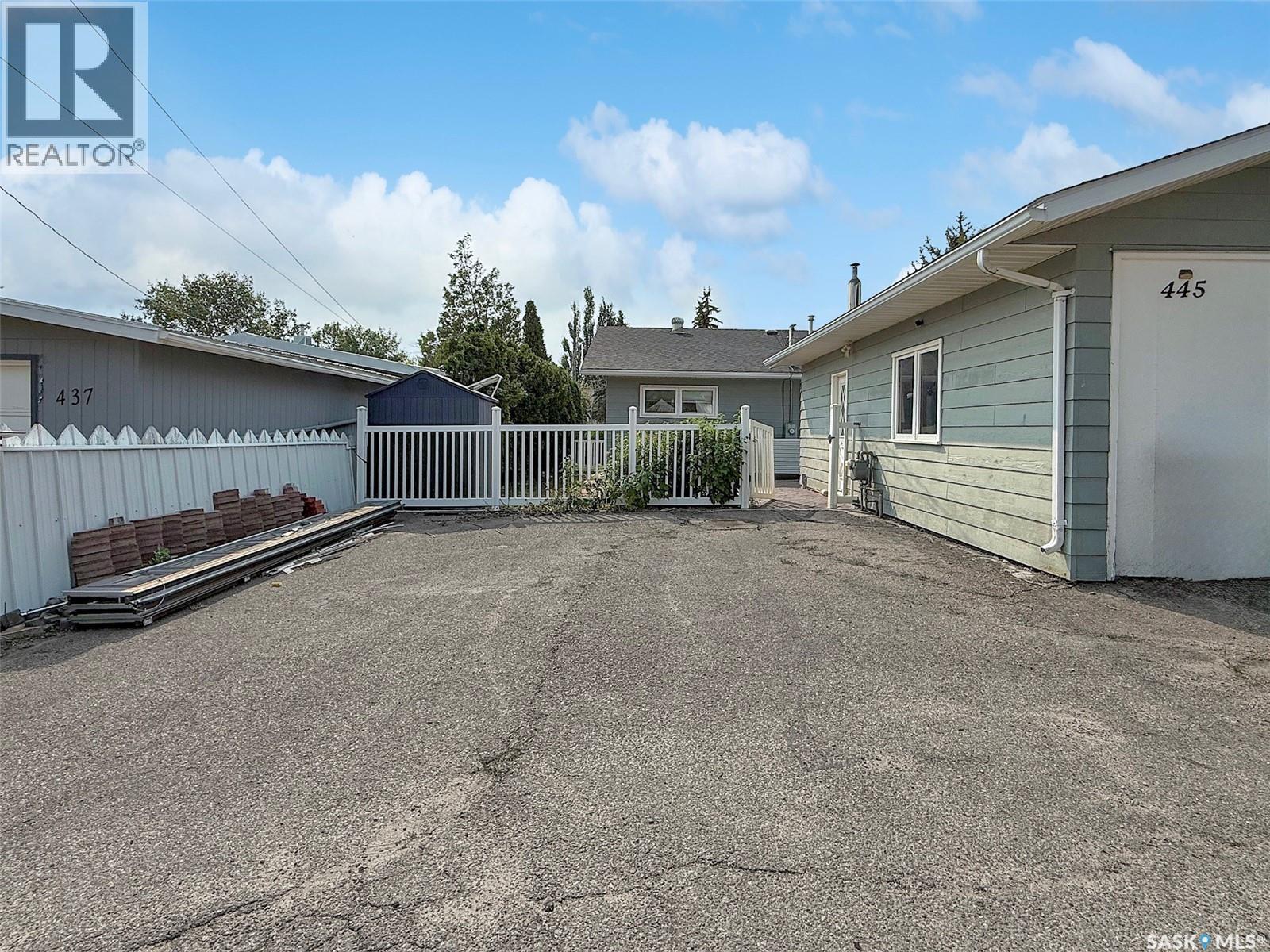 445 4th AVENUE NW - 26