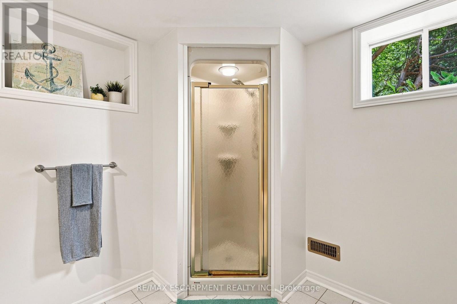 75 FLAMBORO STREET - 41