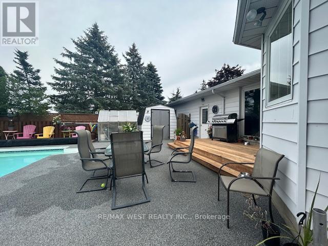 96 LANGFORD DRIVE - 13