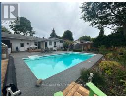 96 Langford Drive, Lucan Biddulph, ON N0M2J0 Photo 14
