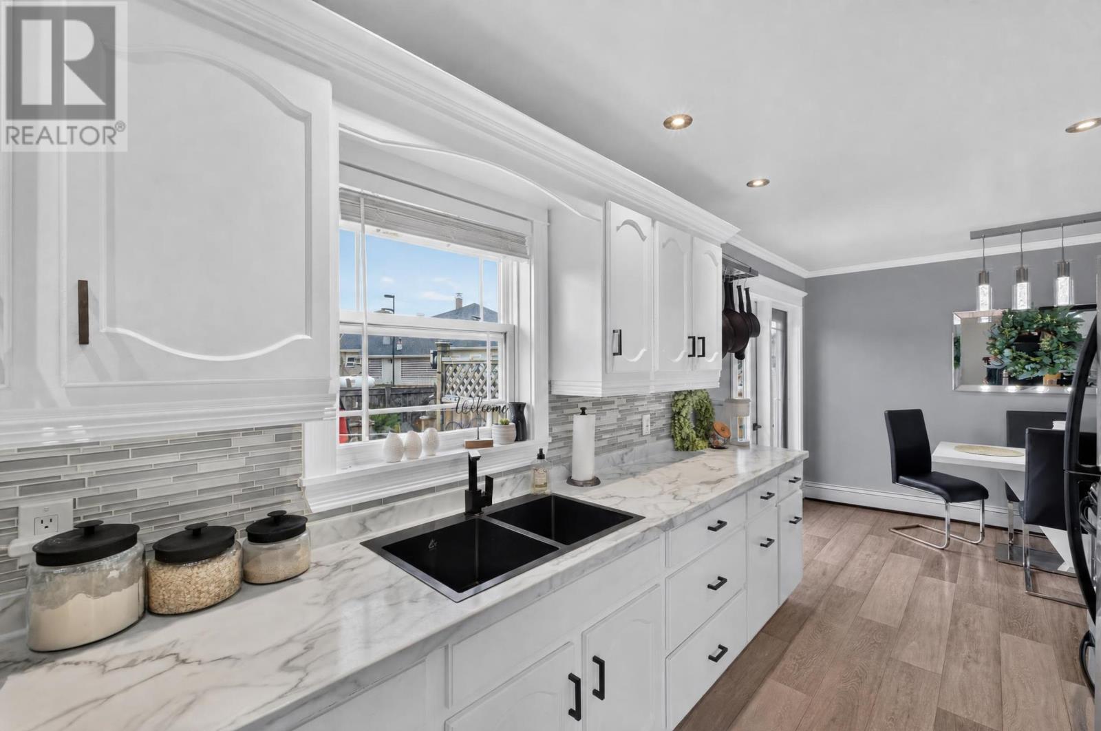 400 Duke Street - Image 11