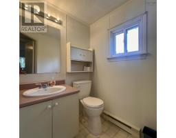 Porch - 2491 Highway 210, Chelsea, NS B4V7M1 Photo 9