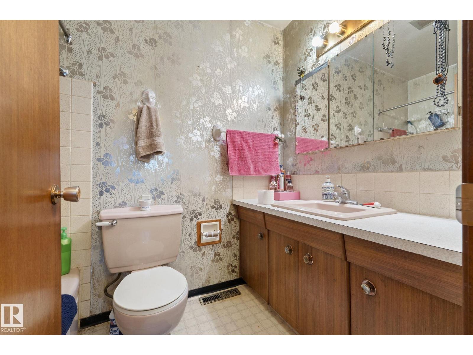 12908 & 12910 102 ST NW - Image 18