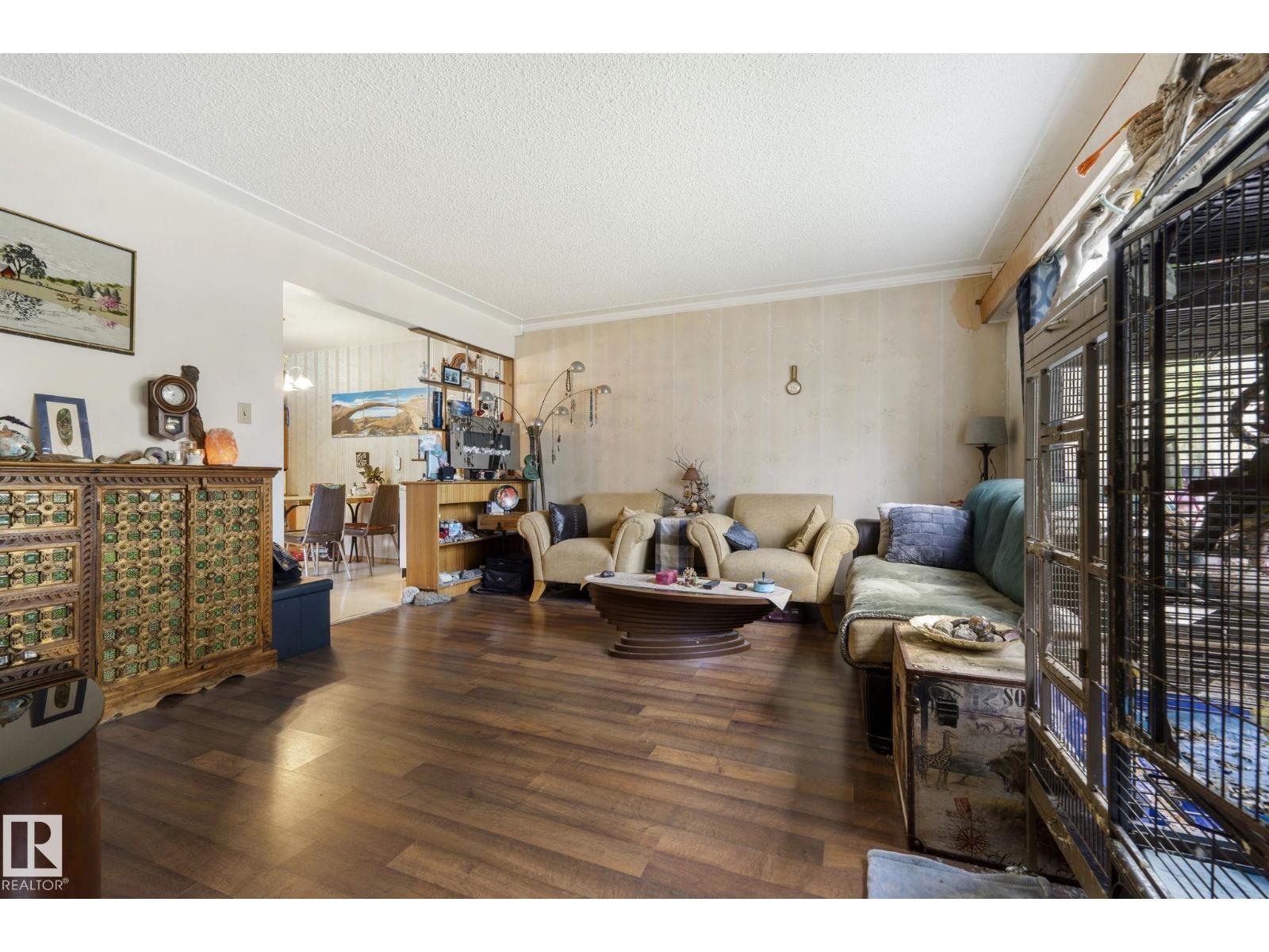 12908 & 12910 102 ST NW - Image 8