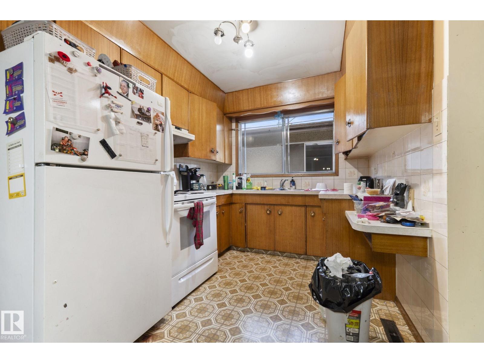 12908 & 12910 102 ST NW - Image 31