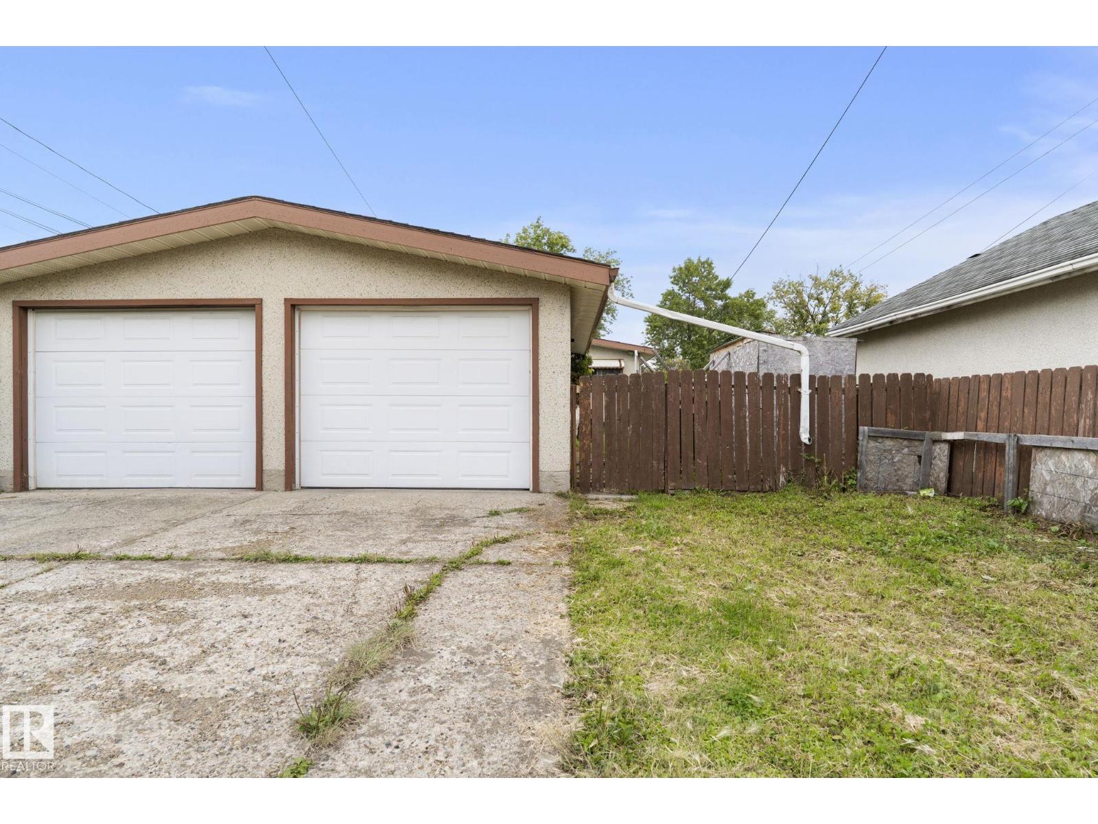12908 & 12910 102 ST NW - Image 47
