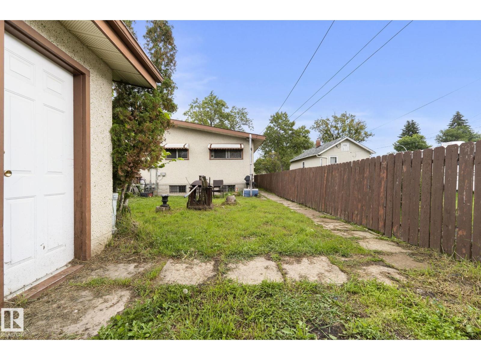 12908 & 12910 102 ST NW - Image 58