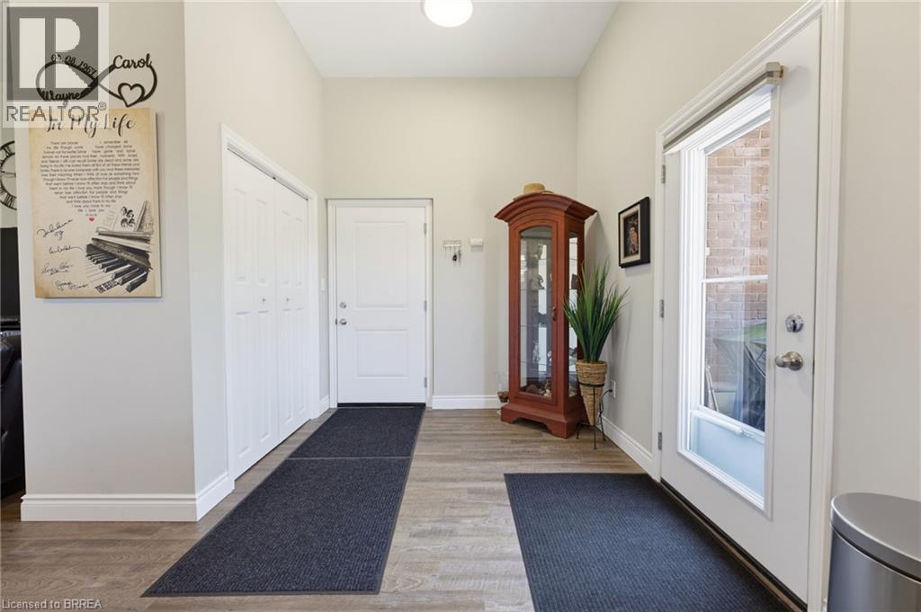 13 WINGROVE WOODS - 44