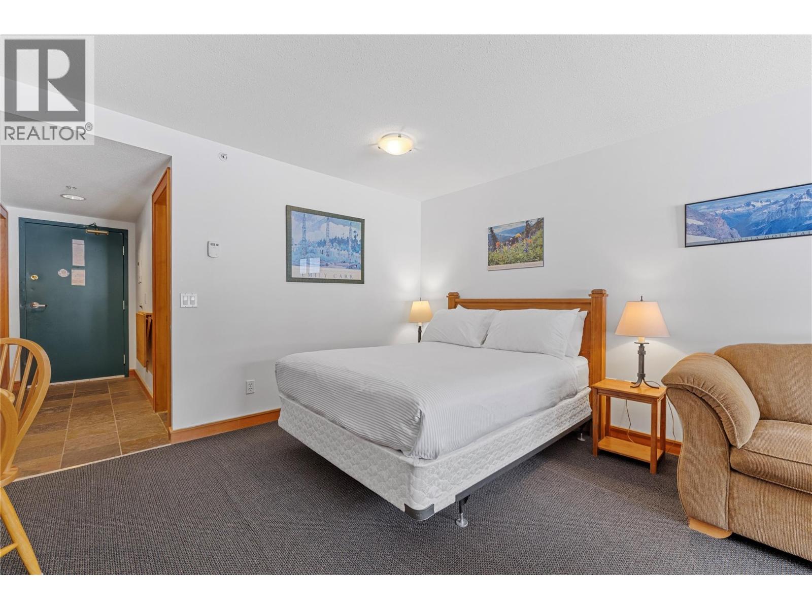 #215 5275 Big White Road - Image 13