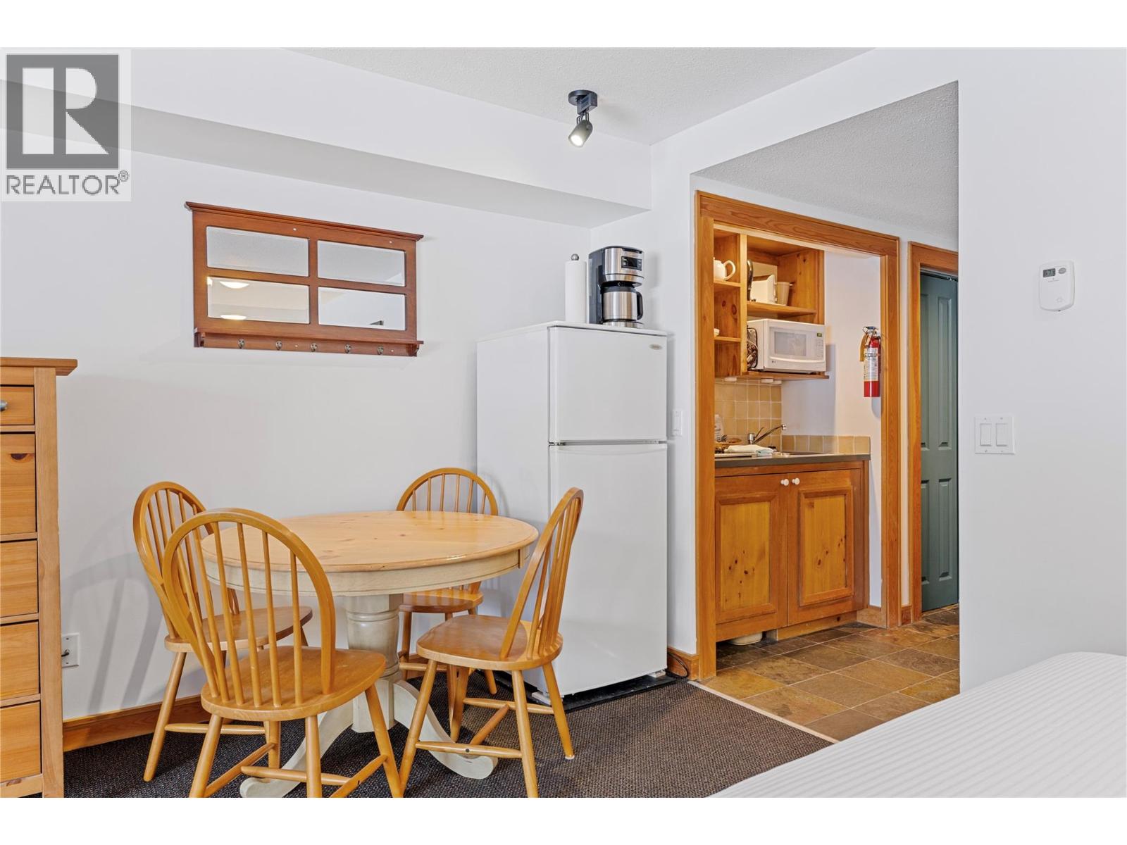 #215 5275 Big White Road - 11