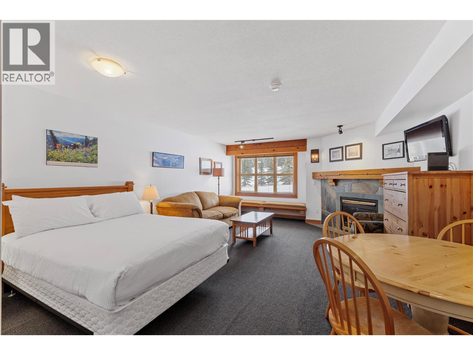 #215 5275 Big White Road - 6