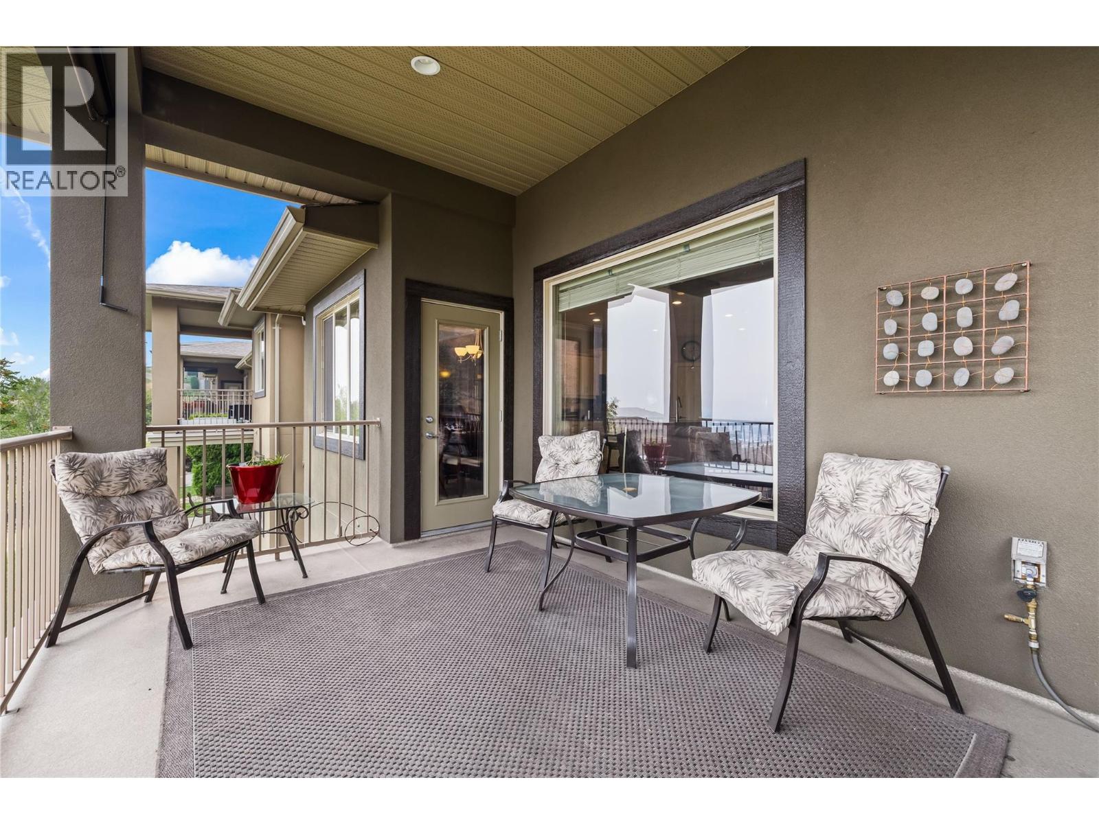 #2 2421 Glacier Court - 15
