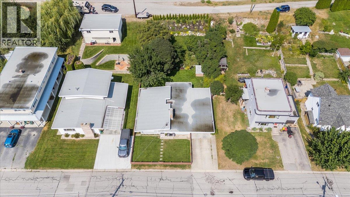 469 FORREST Drive - Image 4