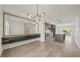 55 15340 Guildford Drive, Surrey, BC V3R0C9 Photo 11