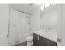 55 15340 Guildford Drive, Surrey, BC V3R0C9 Photo 14