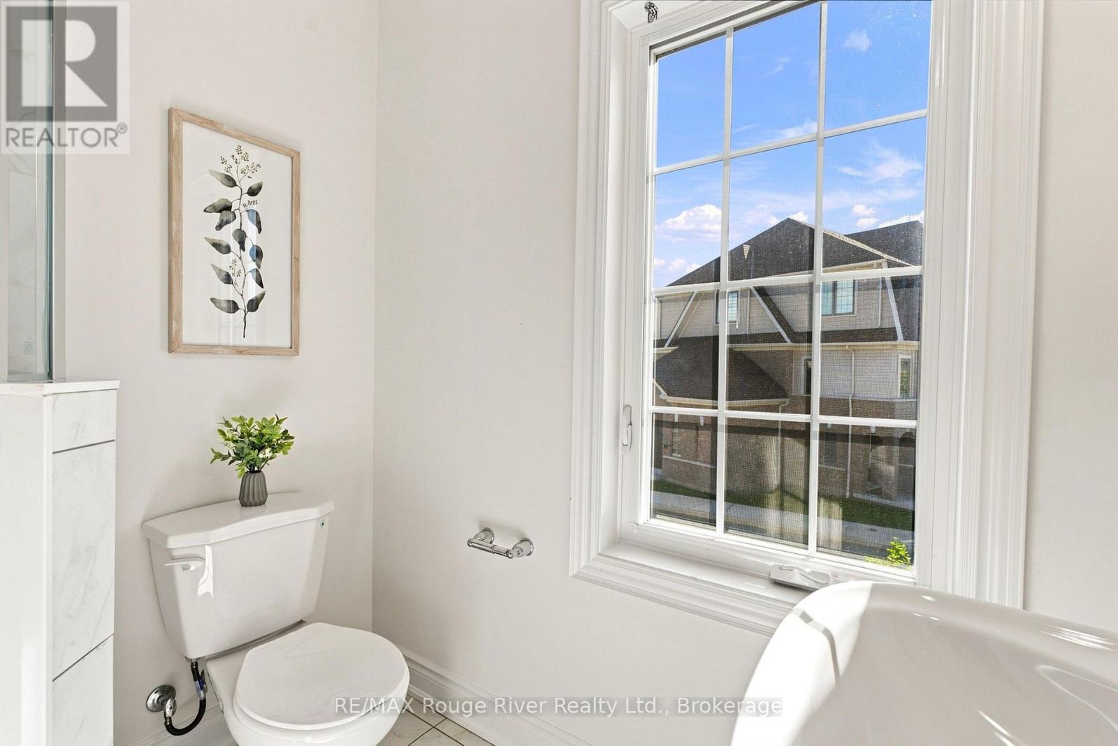 2607 MAGDALEN PATH W - Image 24