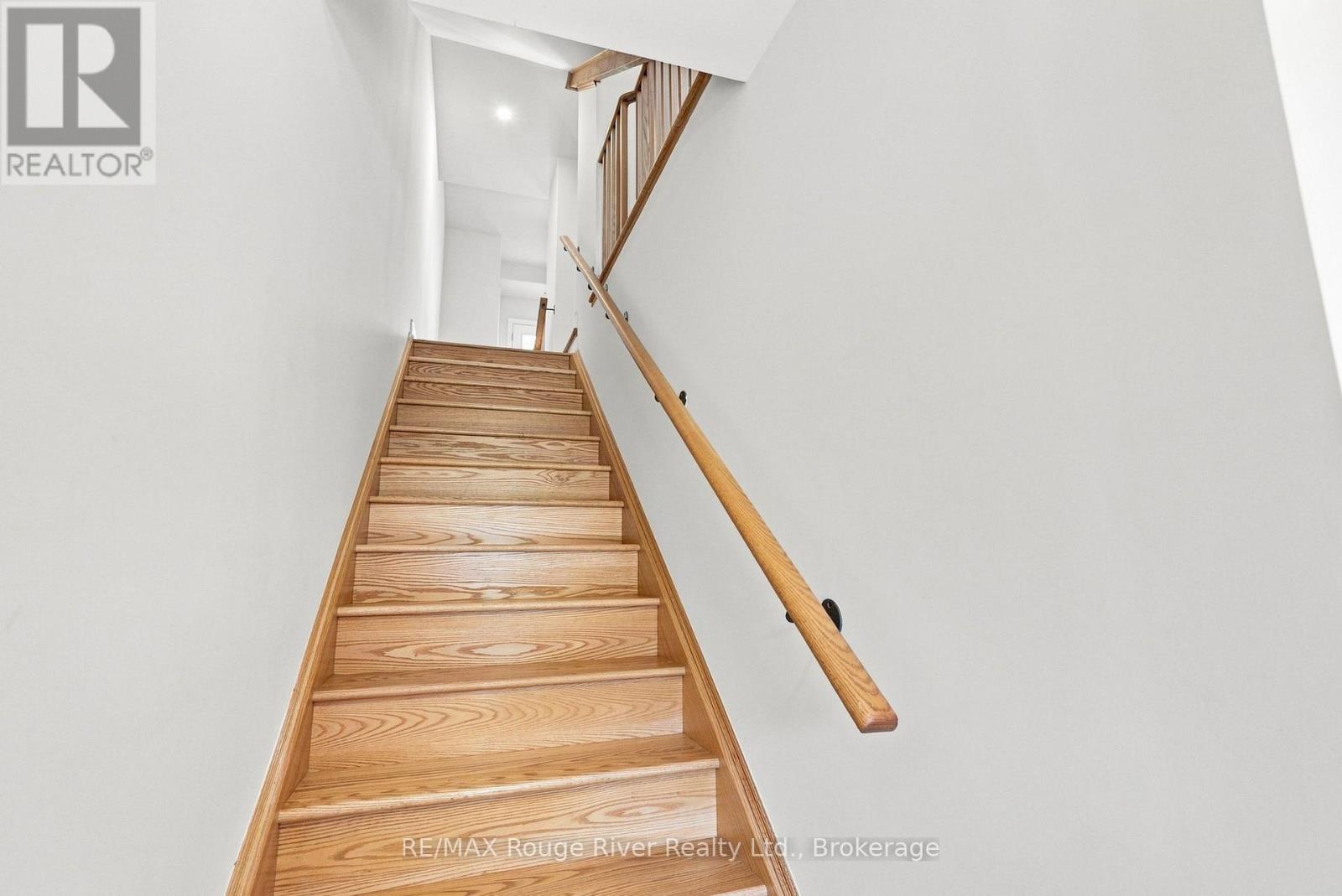 2607 MAGDALEN PATH W - Image 3