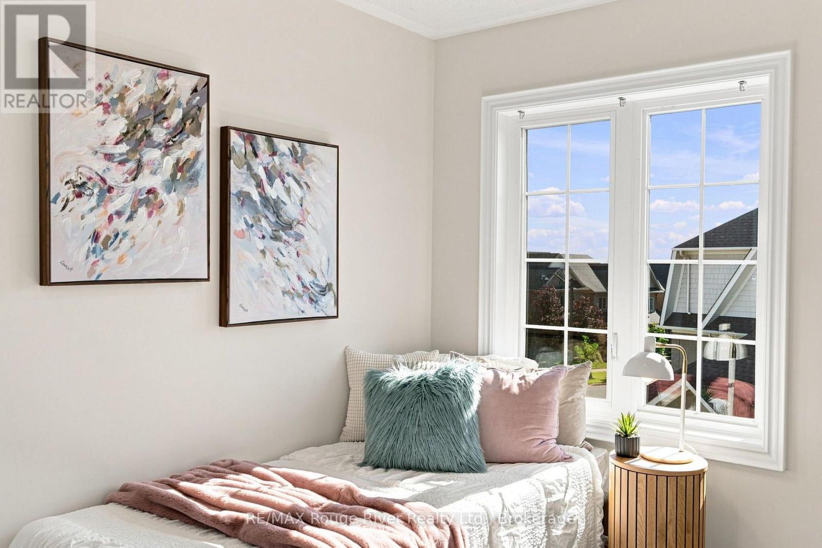 2607 MAGDALEN PATH W - Image 39