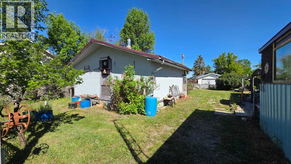 221 Truman Street - 22