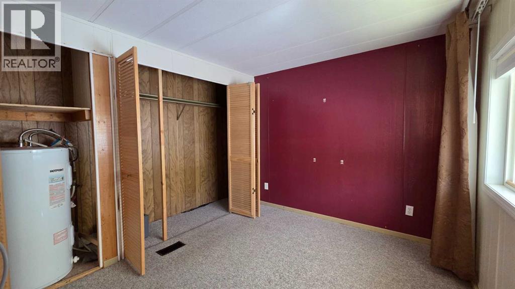 221 Truman Street - Image 15