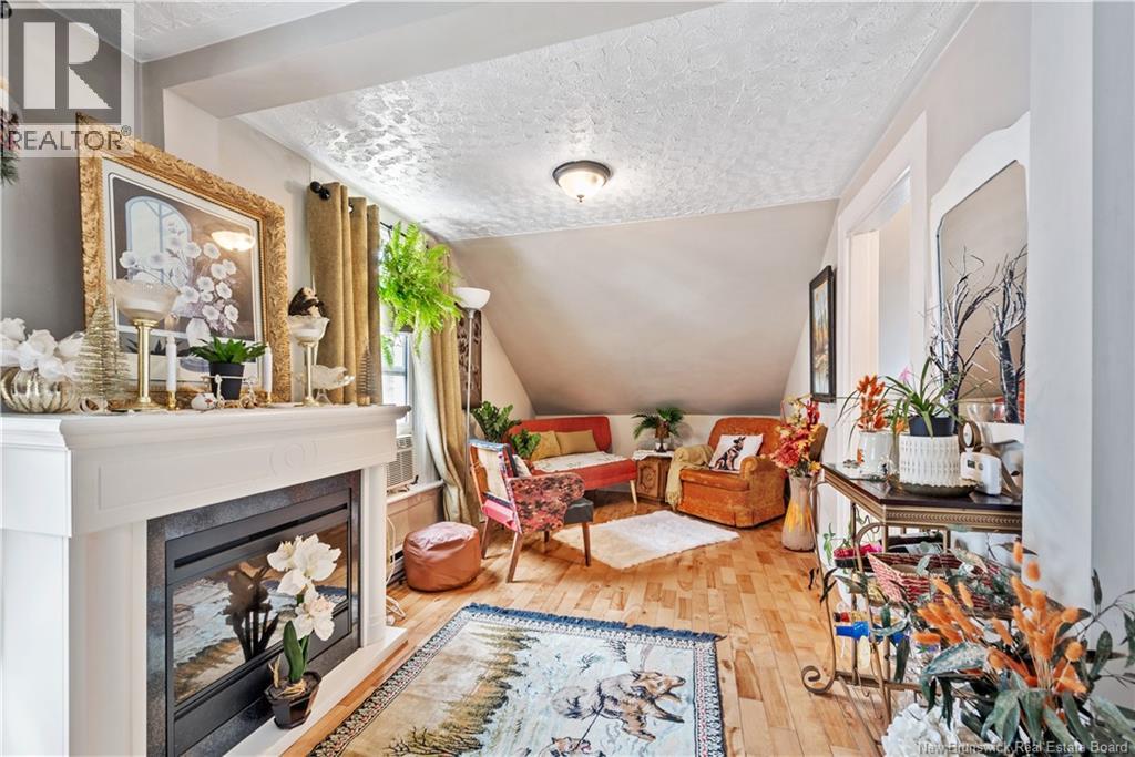 76 Steadman Street - 3