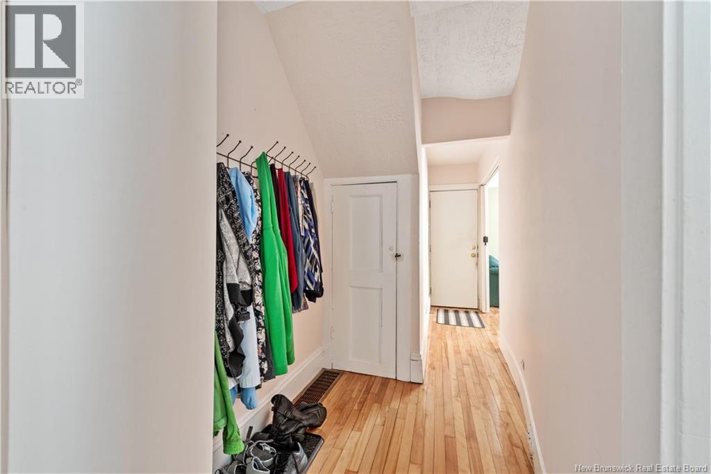 76 Steadman Street - Image 18