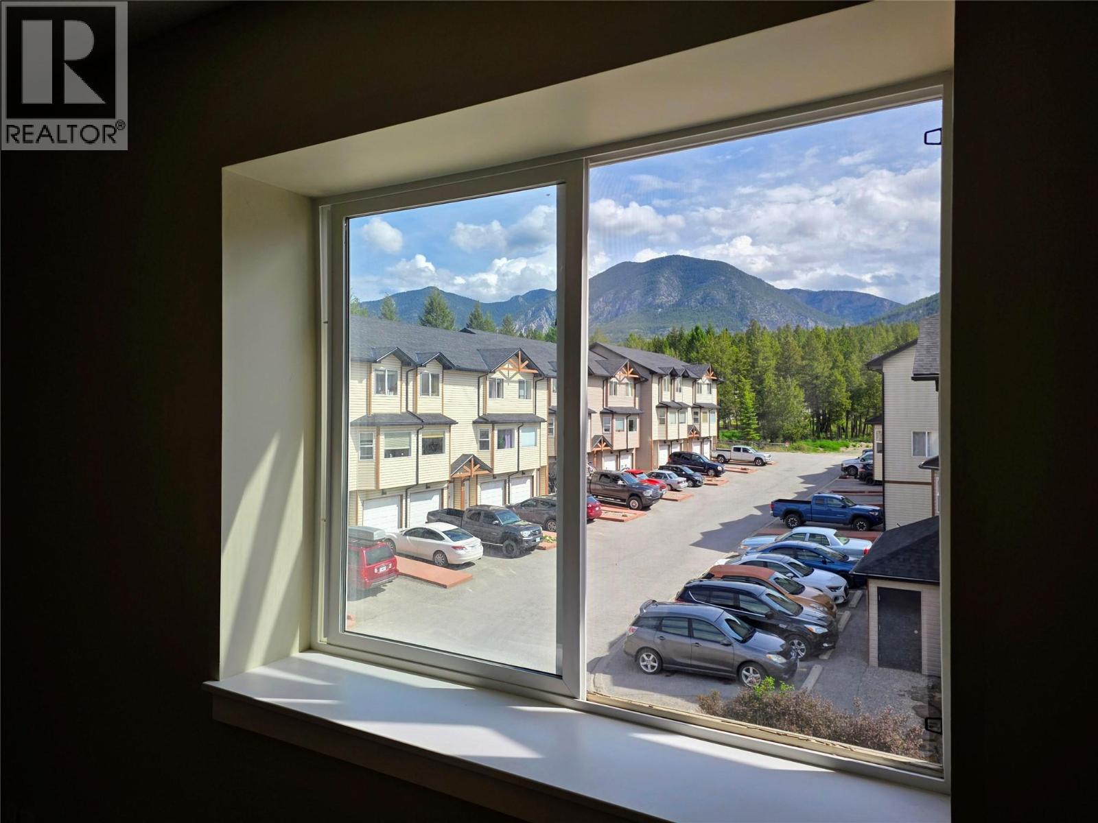 200 Black Forest Trail Unit# 712, Invermere