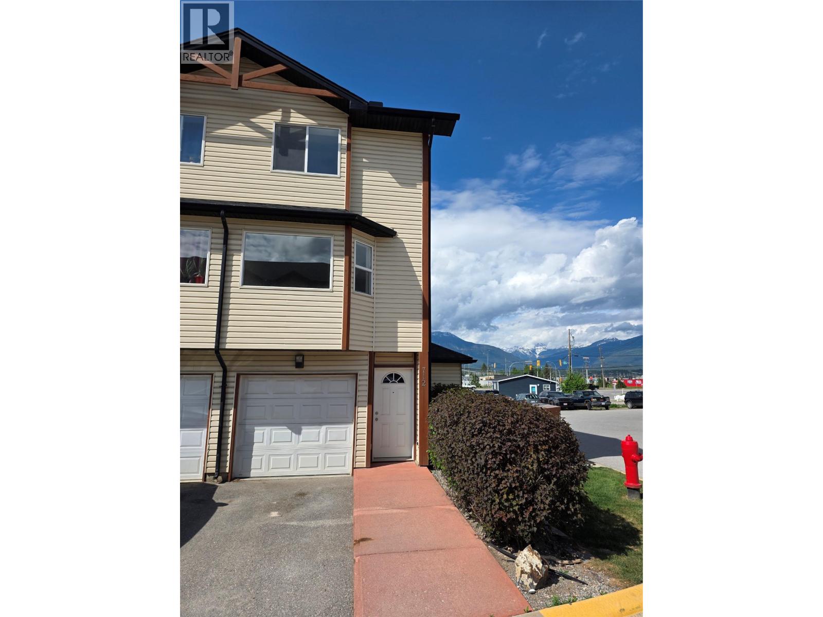 200 Black Forest Trail Unit# 712, Invermere