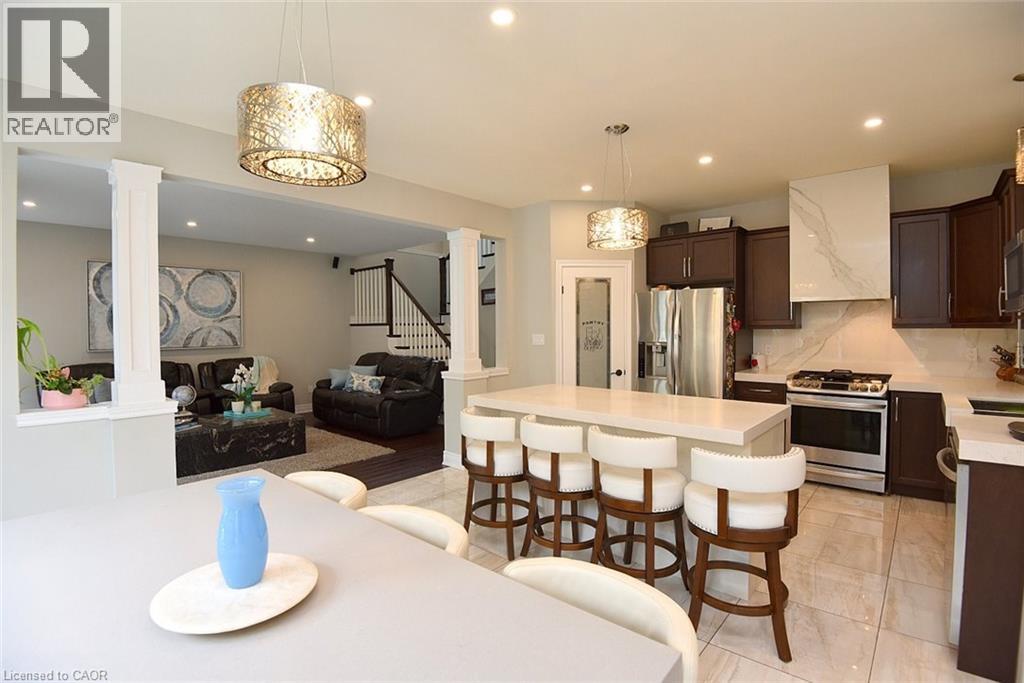 74 LAMPMAN Drive - 15