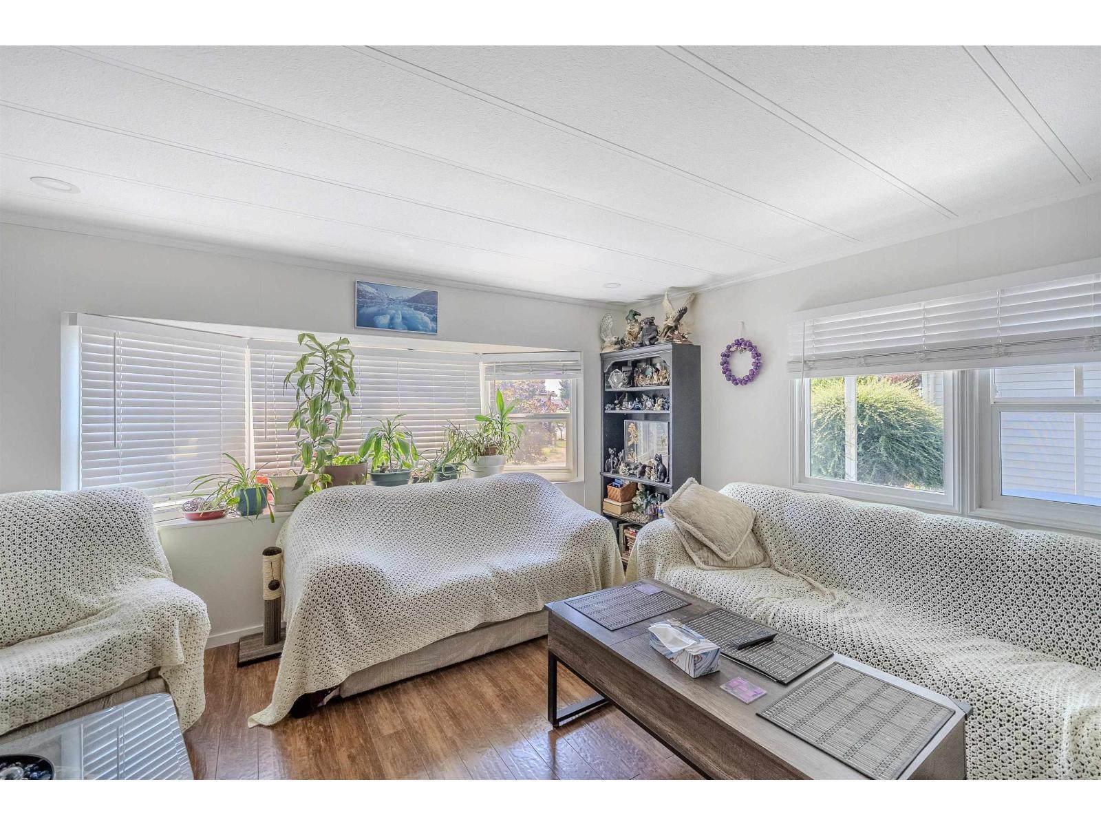 2 Bed, 1 Bath House for Sale in Abbotsford – 25 31313 LIVINGSTONE AVENUE, Abbotsford – MLS# R3156257 - Image 10