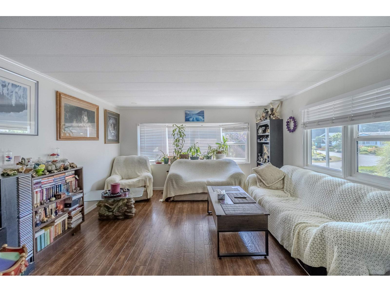 2 Bed, 1 Bath House for Sale in Abbotsford – 25 31313 LIVINGSTONE AVENUE, Abbotsford – MLS# R3156257 - Image 9