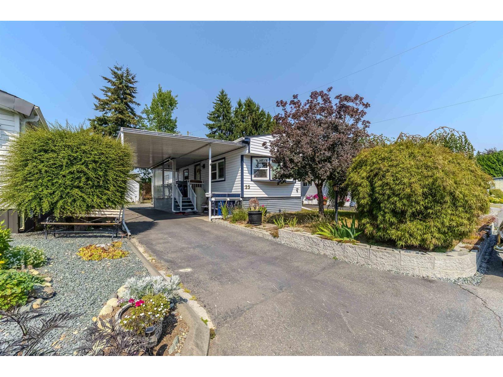 2 Bed, 1 Bath House for Sale in Abbotsford – 25 31313 LIVINGSTONE AVENUE, Abbotsford – MLS# R3156257