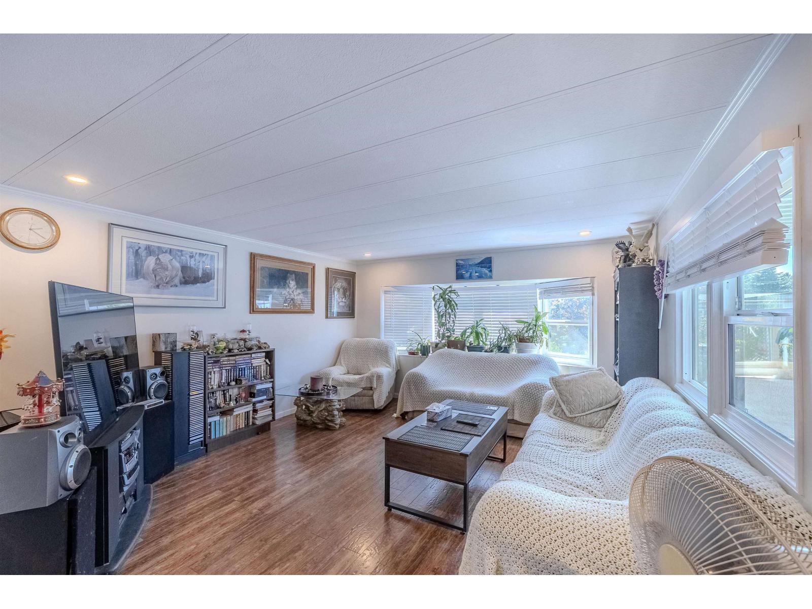 2 Bed, 1 Bath House for Sale in Abbotsford – 25 31313 LIVINGSTONE AVENUE, Abbotsford – MLS# R3156257 - Image 8