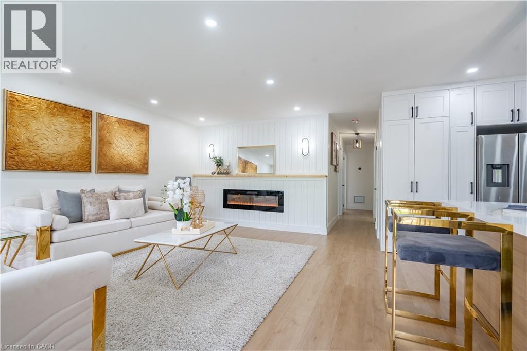 23 TYRONE Drive - Image 3