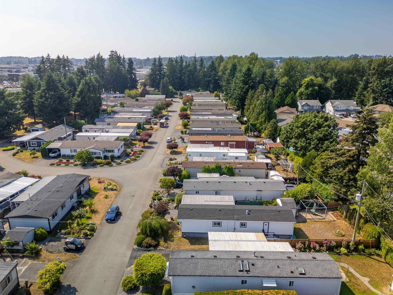 2 Bed, 1 Bath House for Sale in Abbotsford – 25 31313 LIVINGSTONE AVENUE, Abbotsford – MLS# R3156257 - Image 37