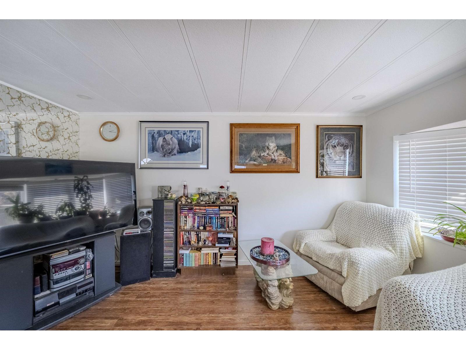 2 Bed, 1 Bath House for Sale in Abbotsford – 25 31313 LIVINGSTONE AVENUE, Abbotsford – MLS# R3156257 - Image 12